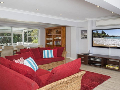 Kendalls Beach House - Accommodation NT 2