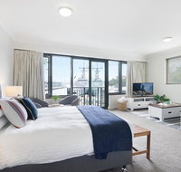 King size studio with water view walk to the city - Accommodation NT