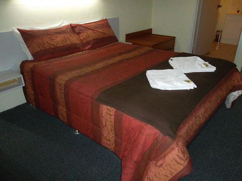 Kinka Palms Beachfront Apartments / Motel - Accommodation NT 1