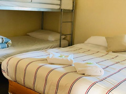 Kootingal Hotel - NT Tourism 2