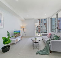 KOZYGURU MASCOT WALK TO STATION MODERN DESIGNER 2 BED APT FREE PARKING NMA260-312 - NT Tourism