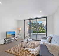 KOZYGURU WOLLI CREEK KOZY 3 BED APT  FREE PARKING NWC009 - NT Tourism