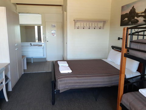 Lake Jindabyne Hotel - Accommodation NT 3