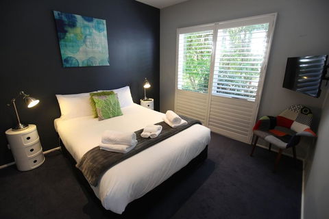 Lake Orchard Villas - Accommodation NT 1