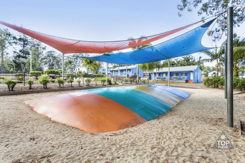 Lake Tinaroo Holiday Park - NT Tourism 2
