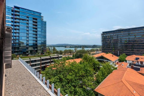 Lake Views, Central CBD Location//FREE WIFI+NETFLIX - NT Tourism 2