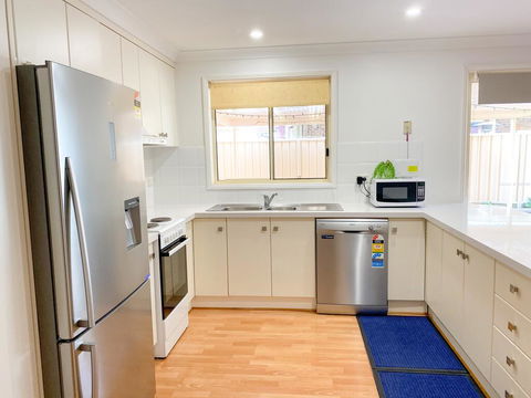 Lakelandia - Accommodation NT 1