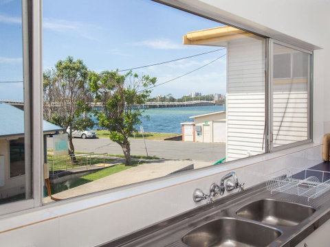 Lakeside Retreat - Accommodation NT 3