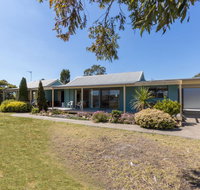 Lakeview - Waterviews on Newlands Arm - Accommodation NT