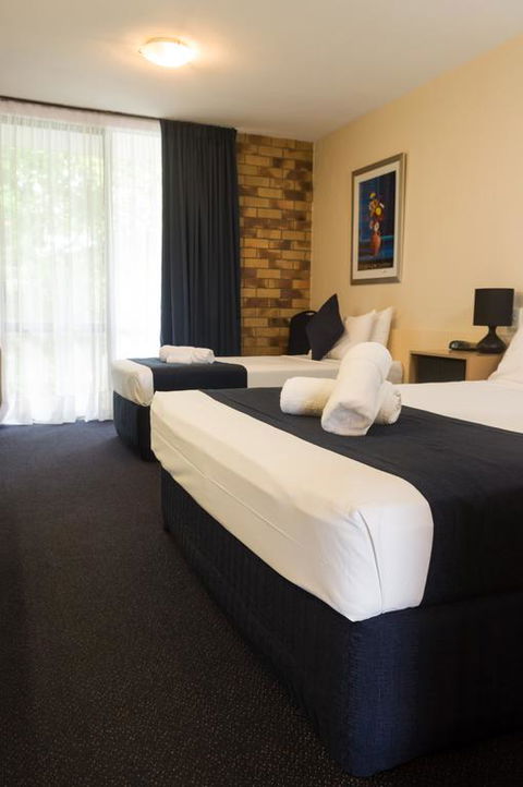 Lancaster Court Motel - NT Tourism 3