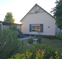 Large 6-Bedroom House with Wifi  Netflix Close to Singleton CBD Hunter Valley - NT Tourism