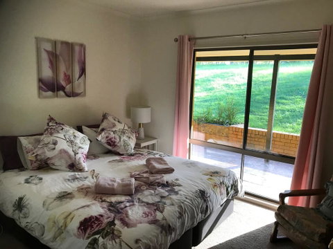 Laurel View Bed And Breakfast Retreat - Accommodation NT 2