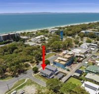 LAVISH BEACH HOUSE ON THE SURF SIDE - Accommodation NT