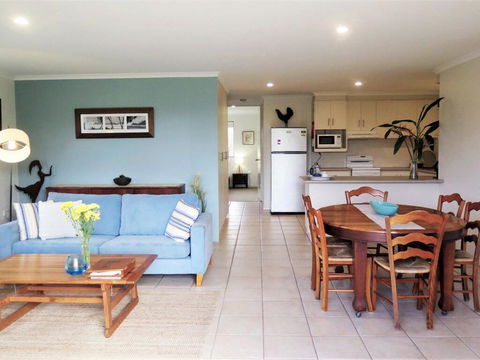 Lawson Beachfront - NT Tourism 0