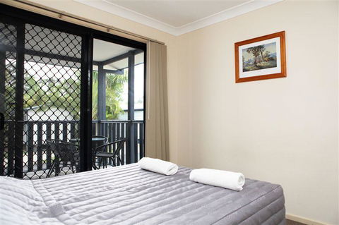 Lazy Acres Caravan Park - NT Tourism 3