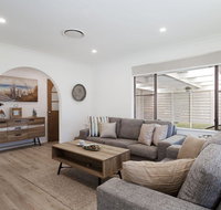 Le Maison 77 Horace St - stunning house with ducted air WIFI and Linen provided - Accommodation NT
