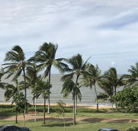 Lighthouse Apartments on The Strand - NT Tourism