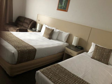 Lindy Lodge Motel - NT Tourism 2