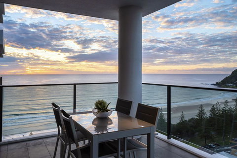 Luxury Beachfront Sky Home Exceptional Ocean Views - Accommodation NT 2