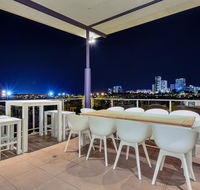 Luxury Darwin City Lights Jacuzzi Central Location Large House New Furnishings - NT Tourism