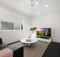 Luxury Home close to Sleemans QE2 Hospital  Griffith Uni - NT Tourism