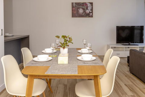 Luxury Modern Apartment In Southport With Hotel Facilities - Accommodation NT 3