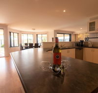 Madora Bay Beach House - Accommodation NT