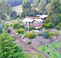 MAGICAL MOUNTAIN RETREAT - 20 mins to CBD and only 10 to MONA - NT Tourism
