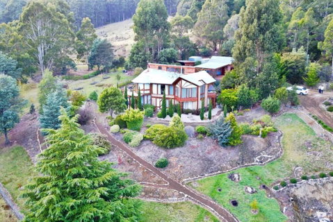 MAGICAL MOUNTAIN RETREAT - 20 Mins To CBD And Only 10 To MONA! - NT Tourism 0