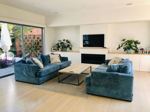 Malvern 3 Bedroom Delight - Accommodation NT 0