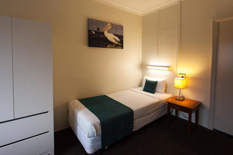 Manly Hotel - Accommodation NT 0