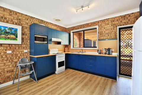 Maria's Beach House - Pet Friendly - Accommodation NT 3