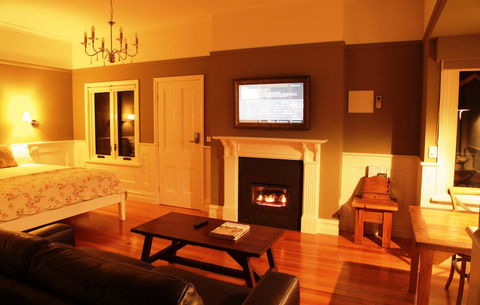 Marysville Garden Cottages - NT Tourism 1