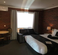 Melton Motor Inn and Apartments - Accommodation NT