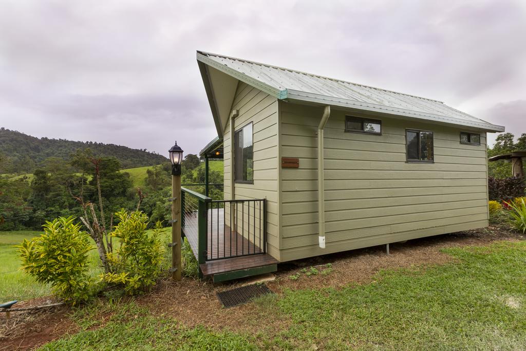 Utchee Creek QLD Accommodation NT