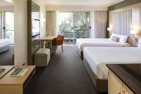 Mercure Gold Coast Resort - NT Tourism 2