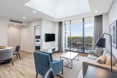 Meriton Suites Coward Street, Mascot - NT Tourism 0