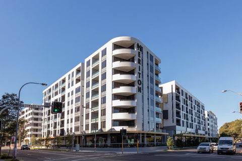 Meriton Suites Coward Street, Mascot - NT Tourism 1