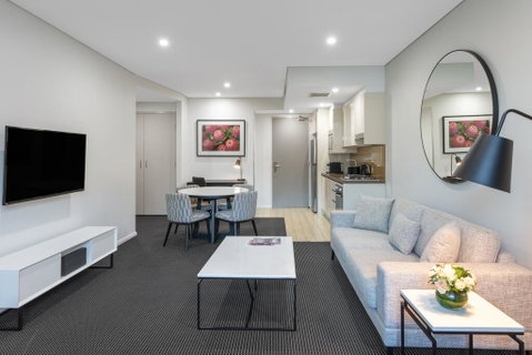 Meriton Suites North Ryde - Accommodation NT 2