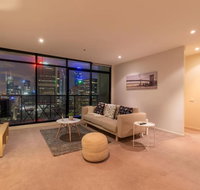 MH004 Melbourne Central APT with City View - Accommodation NT