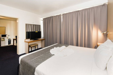 Mid City Motor Inn - Accommodation NT 2