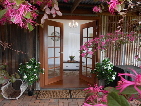 Milton Country Retreat - Accommodation NT 1