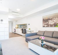 Minimalism modern apartment waterview parking IGA - NT Tourism