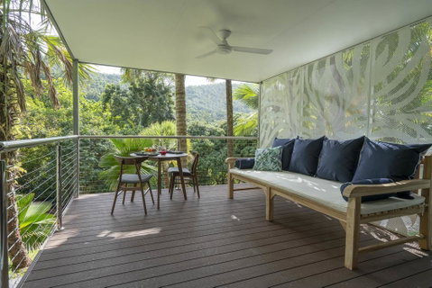 Mist At Cape Tribulation - Accommodation NT 0