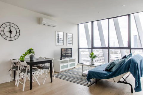 Modern 1 Bedroom Apartment With Rooftop Terrace And Spa - Accommodation NT 0