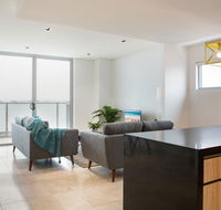 Modern 2 bedroom Apartment in the Heart of Burwood - NT Tourism