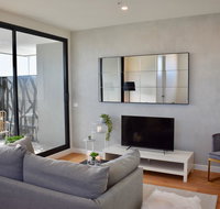 Modern and Elegant Apartment Near The Beach - Accommodation NT