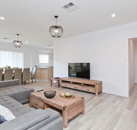 Modern and Spacious home near Curtin University - NT Tourism