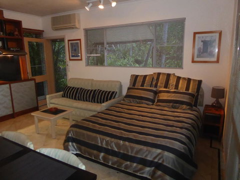 Montauk Rainforest Retreat - Accommodation NT 3