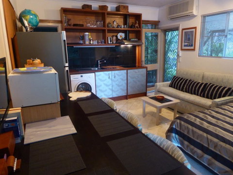Montauk Rainforest Retreat - Accommodation NT 1